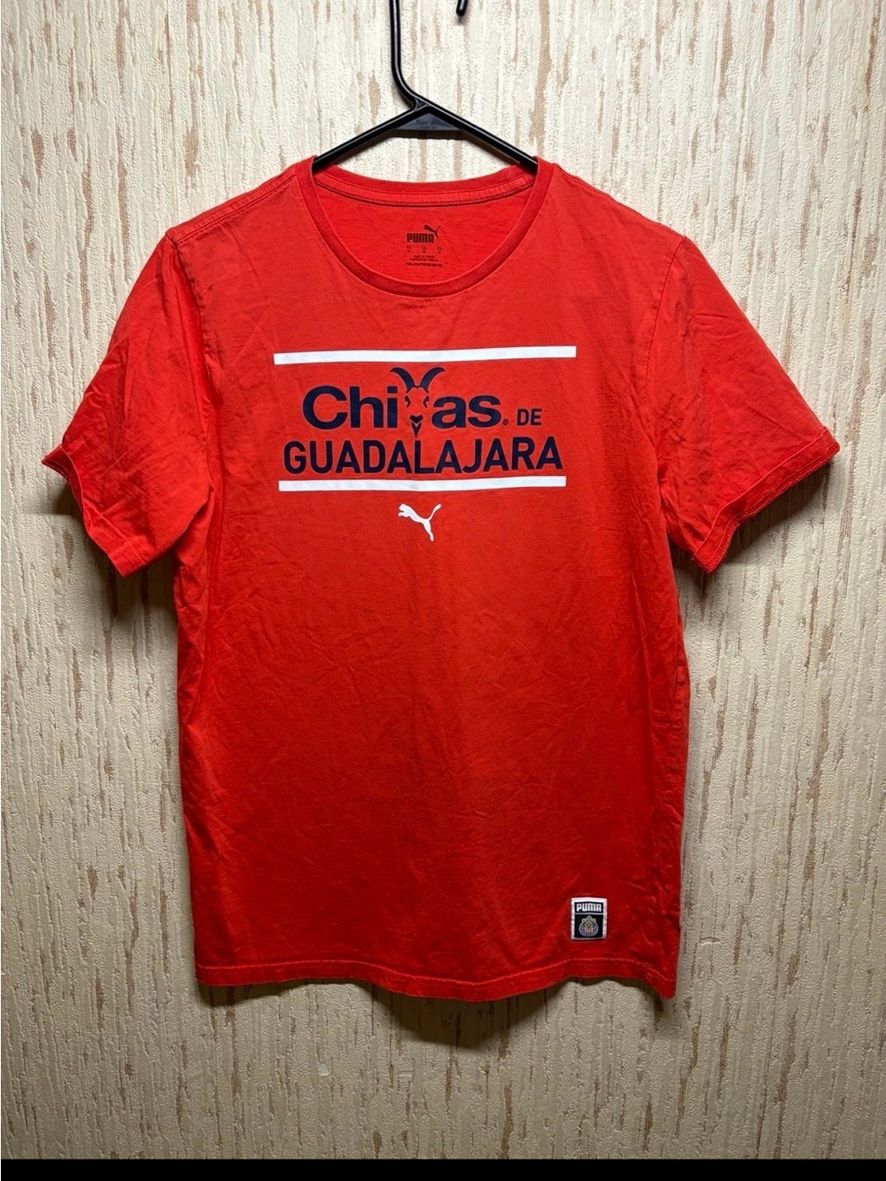 Chivas de Guadalajara x Puma stitched puma logo red tee size men’s Medium